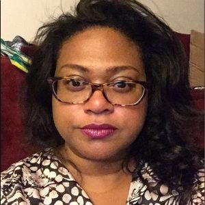 Meet your Posher, Tina